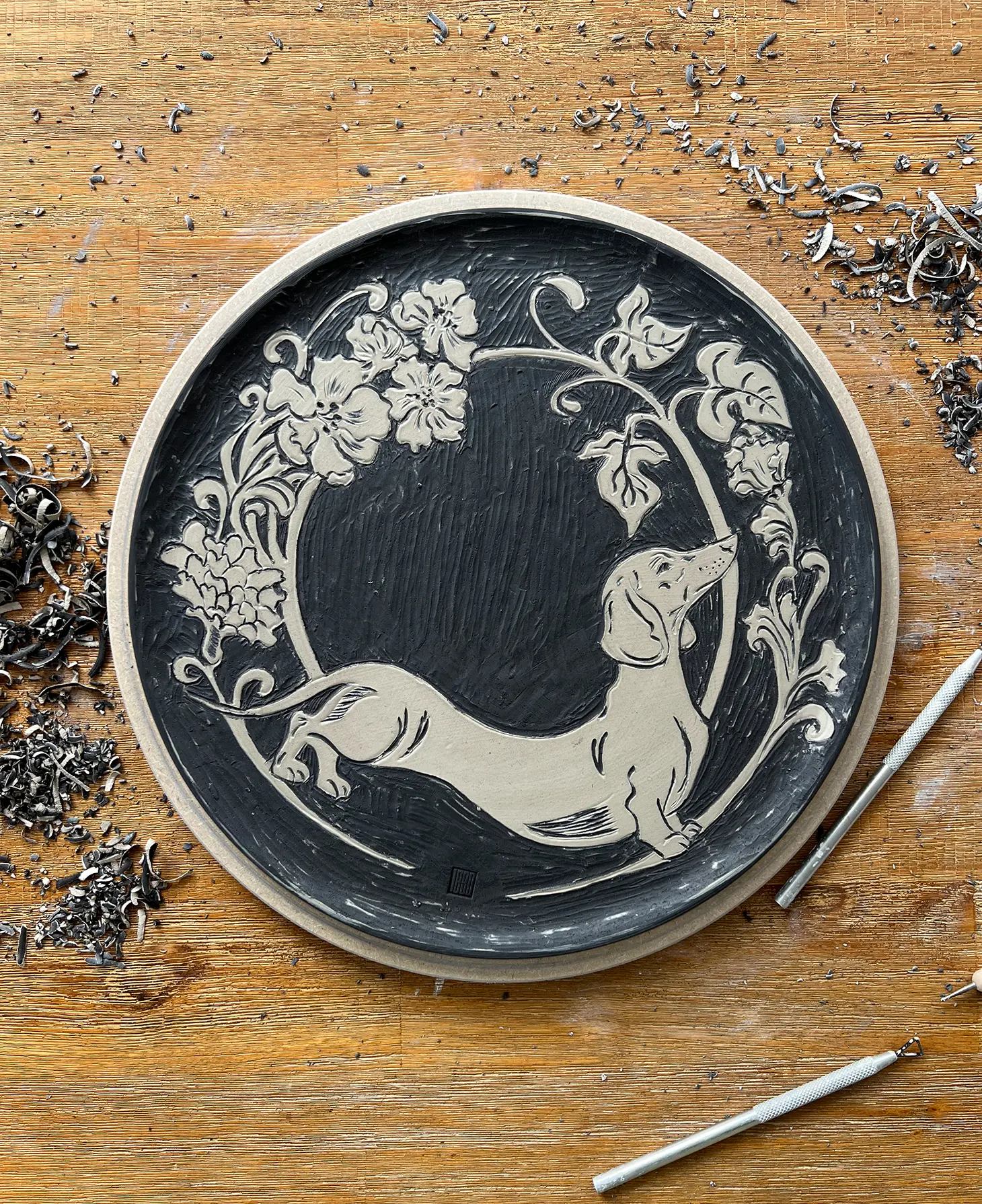1890-sgraffito-dackel-wip